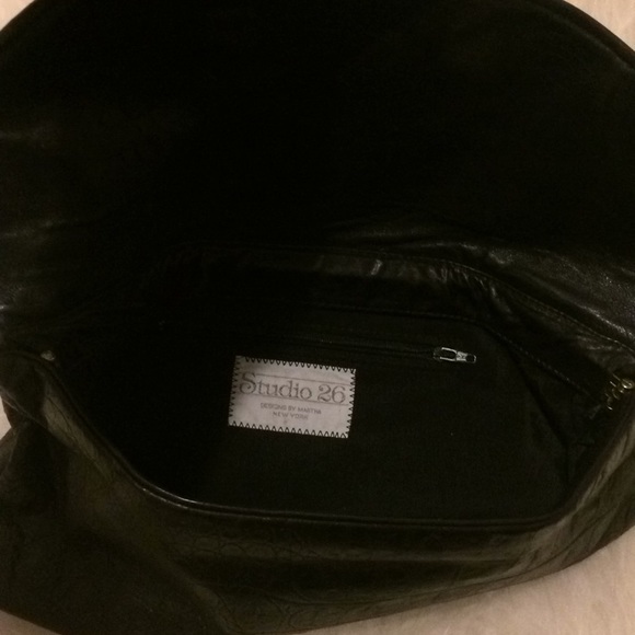 Black leather clutch bag Studio 26 by Martha NY - Picture 5 of 9